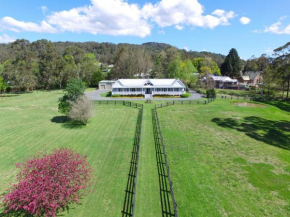 Rivermist - Luxury 6 bedrooms & 6 bathrooms!, Kangaroo Valley